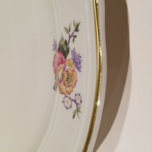 VINTAGE Bernardaud Limoges Porcelain Cake Plate WITH TWO gilt HANDLES - Picture 7 of 16